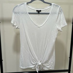 Express knot t-shirt